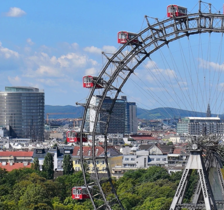 Blick auf Wien und Riesenrad